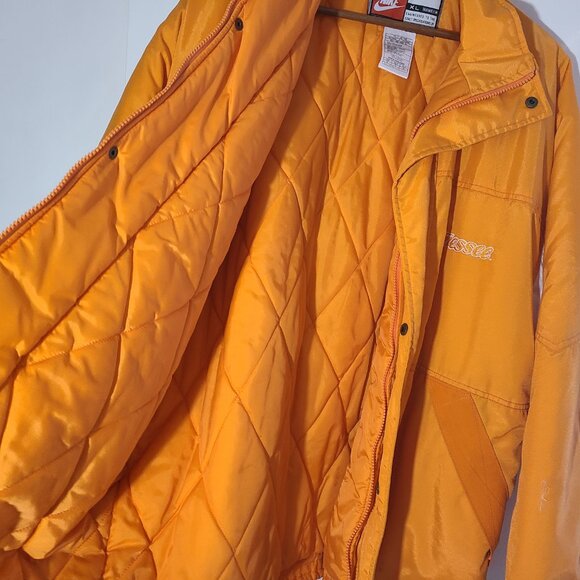 Vintage Nike Team Sports Tennessee Vols Orange/White XL Men's Puffer Jacket EUC - Picture 3 of 8